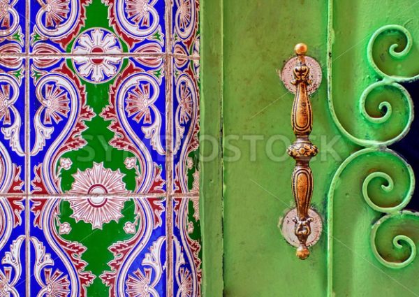 Traditional moroccan ornamented door handle - GlobePhotos - royalty free stock images