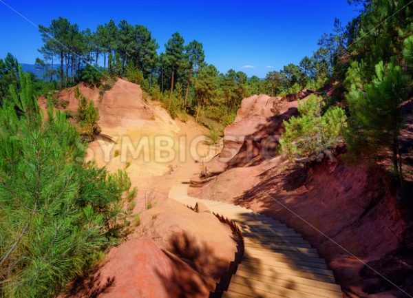 The Red Cliffs (Les Ocres) of Roussillon, Provence, France - GlobePhotos - royalty free stock images