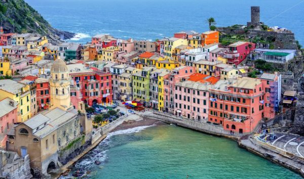 Picturesque Vernazza town on Mediterranean sea coast, Cinque Terre, Italy - GlobePhotos - royalty free stock images