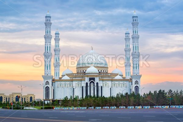 Astana, Kasakhstan, beautiful white Hazrat Sultan mosque on sunset - GlobePhotos - royalty free stock images