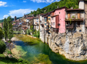 Panoramic view of the hanging houses in Pont-en-Royans town, France - GlobePhotos - royalty free stock images